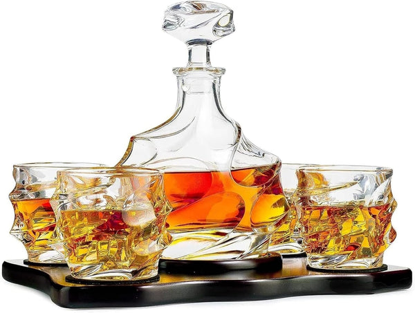 Wine and Whiskey Mountain Decanter, 4 Glasses and Wood Tray 750 ML
