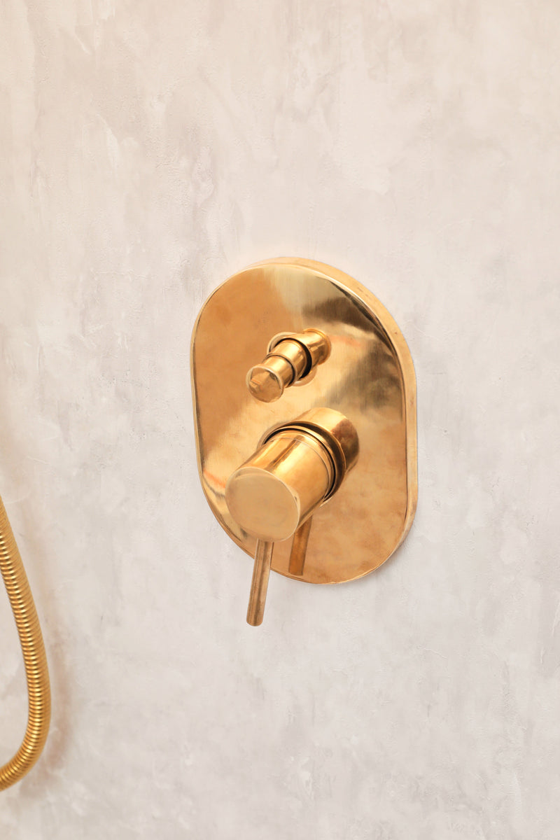 Brass Recessed Shower - BRASSMA