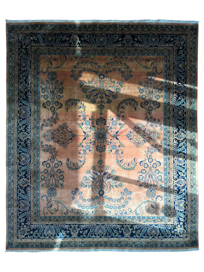 Hand-Knotted Indo-Sarouk Wool Rug – 8' x 10' – Peach Field with Navy Border
