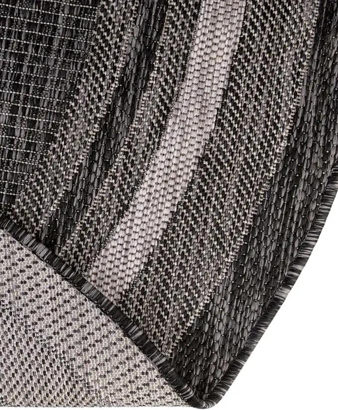 Unique Loom Outdoor Border Collection Area Rug - Soft Border (5' 3" x 8' Oval, Black/ Ivory), photo 7 of 8