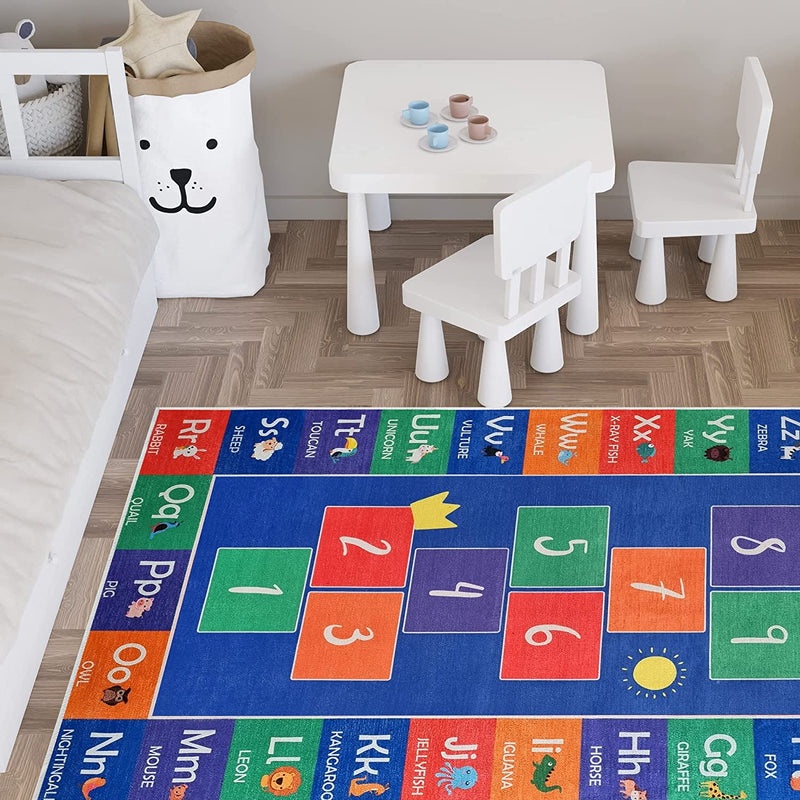 Sussex Home Low Pile Kids Rug for Playroom - Washable Cotton Educational Rug for Kids Room - 39.5 x 59 Inches - Hopscothc Pattern
