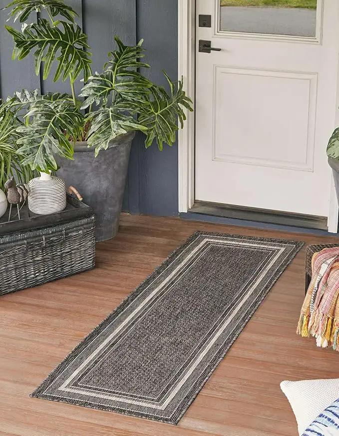 Unique Loom Outdoor Border Collection Area Rug - Soft Border (2' x 8' Runner, Black/ Ivory)