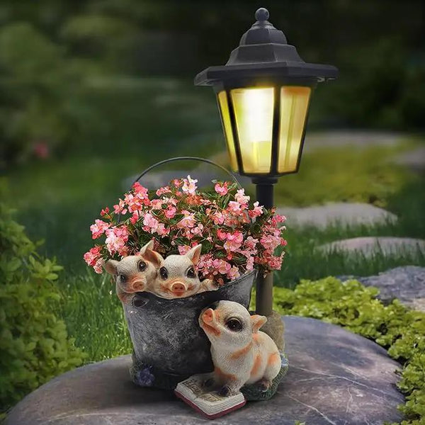 Outdoor Pigs Statues Solar Sculptures with Solar Lights and Flowerpot Funny Garden Decor Animal Figurines Resin Outdoor Statues for Patio Yard Lawn Balcony Gifts