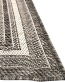 Unique Loom Outdoor Border Collection Area Rug - Soft Border (3' 3" x 5' 3" Rectangle, Black/ Ivory) by GreenHaven Gardens