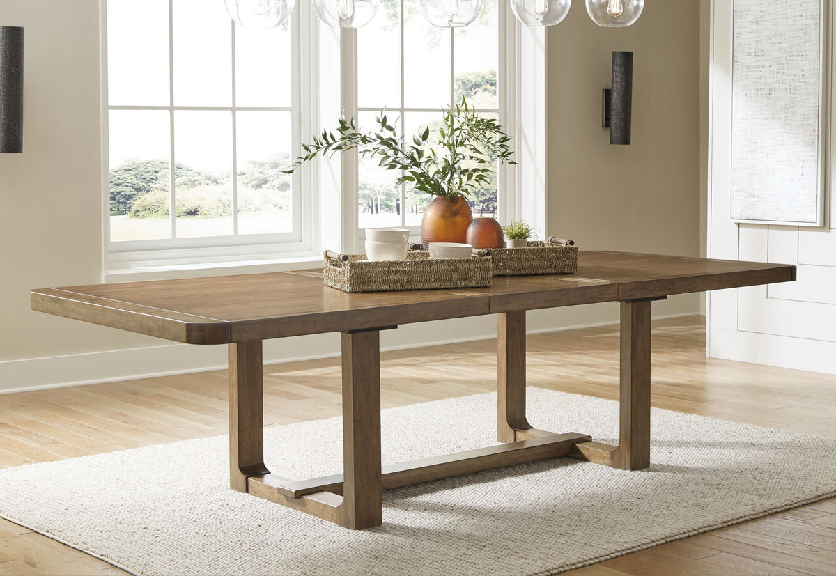 Cabalynn - Dining Room Set, photo 10 of 14