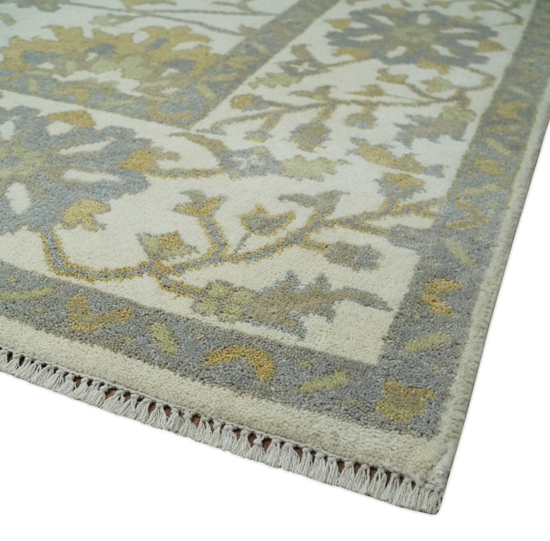 8.6x10 Ivory, Beige and Charcoal Hand Knotted Heriz Serapi Floral Area Rug | TRDCP1186810