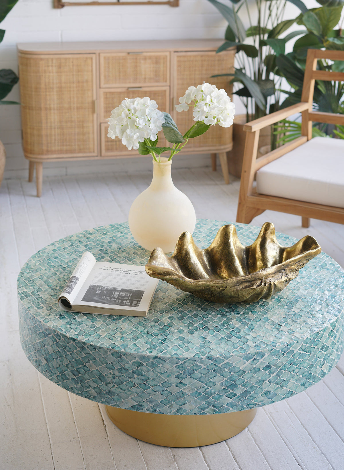 19.7x10.6x5.5" Decorative Shell Bowl, photo 9 of 9