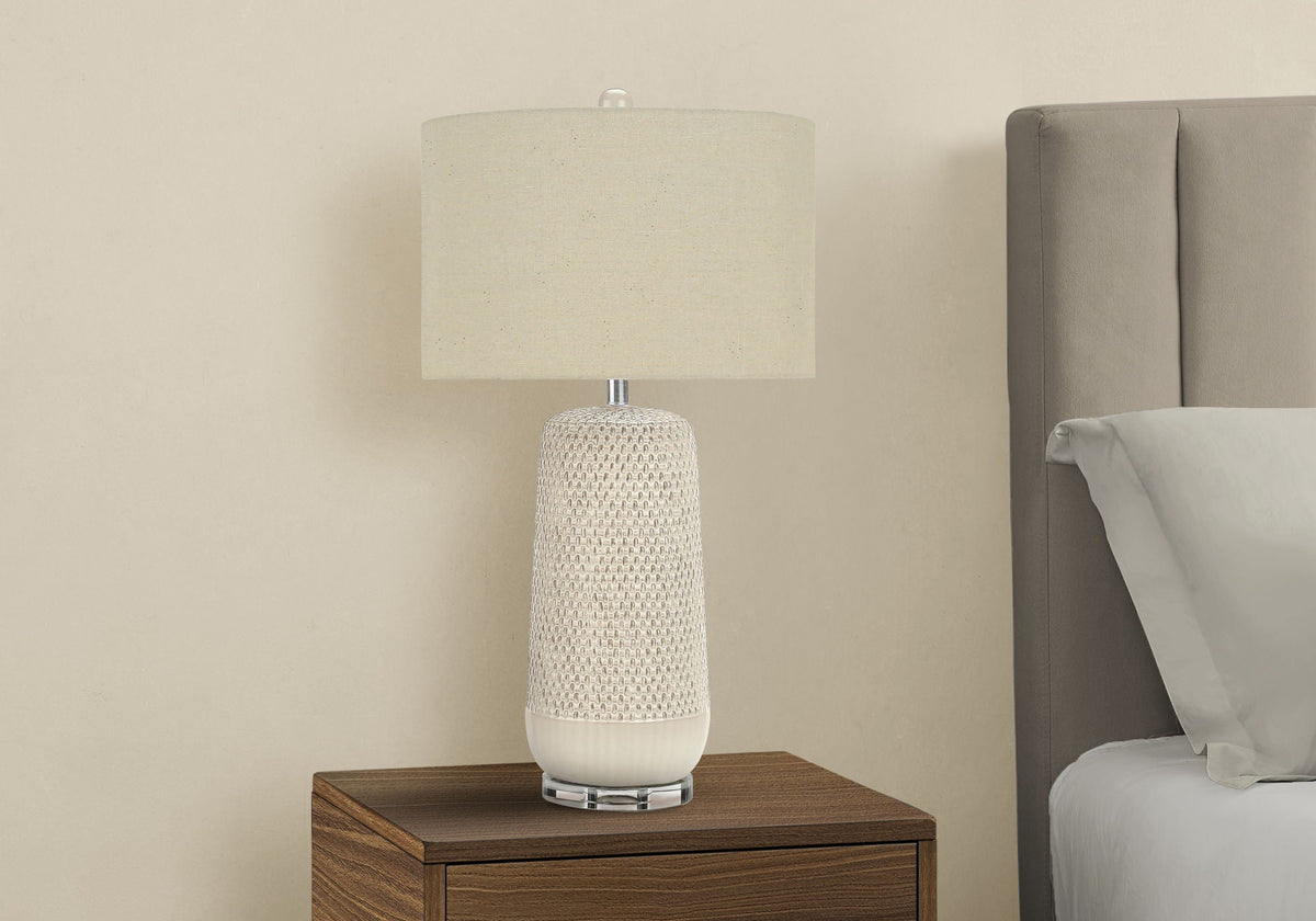 Contemporary Lighting Table Lamp in Cream Ceramic and Beige Fabric, photo 3 of 4