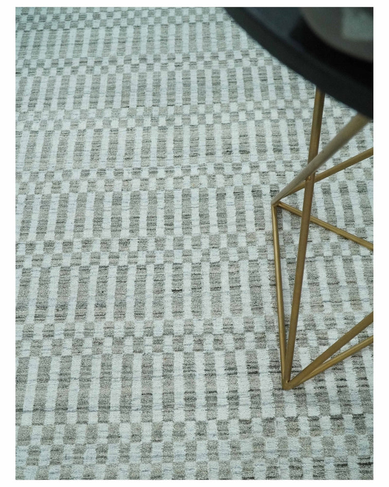 8x10 Hand Made Modern Trellis Ivory and Brown Scandinavian Blended Wool Flatwoven Area Rug | KE7