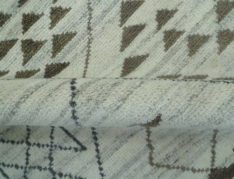 8x10 Ivory, Gray and Charcoal Hand Knotted Multi size Southwestern wool area Rug