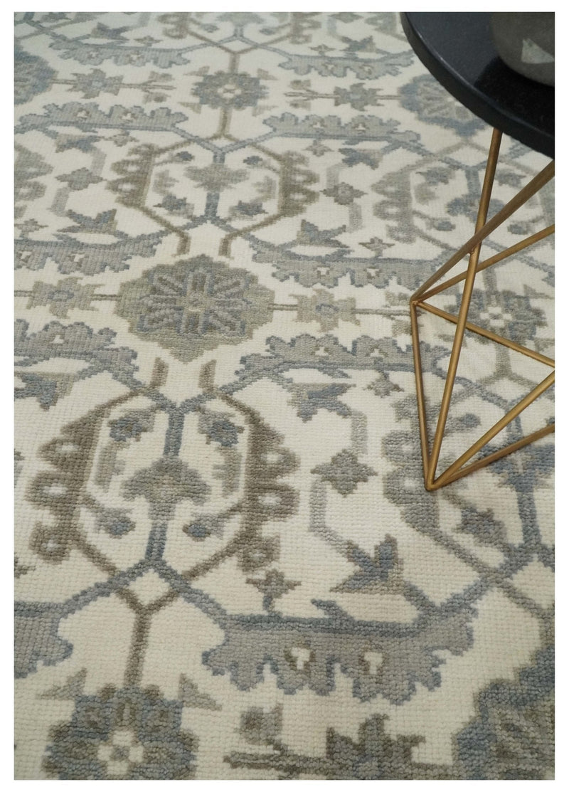 8x9 Hand Knotted Ivory and Silver Oriental Oushak Traditional Wool Area Rug