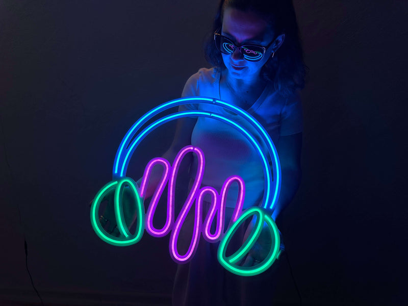 Headphone Neon Metal Sign