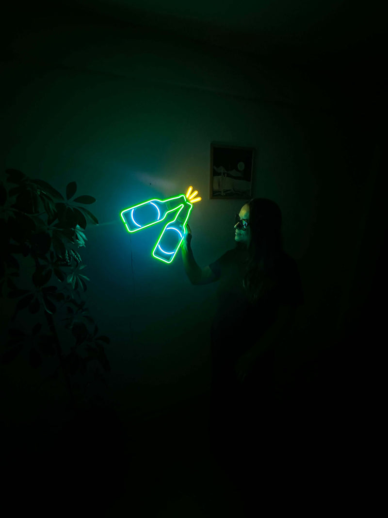 Cerveja Neon Metal Sign
