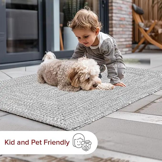 nuLOOM 4' Round Solid Hand Braided Indoor/Outdoor Area Rug, Pet-Friendly, High Traffic, Weather Resistant, for Patio, Balcony, Bedroom, Living, Dining Room, Wynn Salt and Pepper, photo 6 of 7