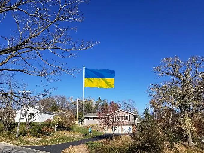 Ukraine Extra Large Flag 8x12FT Giant Ukrainian National Polyester Flag With 3 Grommets For Patriotic Ukrainian Themed Festival Events Party Decoration (Ukraine, 8x12FT), photo 5 of 7