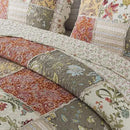 NEWLAKE Cotton Patchwork Bedspread, 3-Piece Bedding Quilt Set with Real Stitched Embroidery, Reversible Matelasse Bed Coverlet Set,Floral Paisley Grid with Lace,King Size by CozyNest Decor