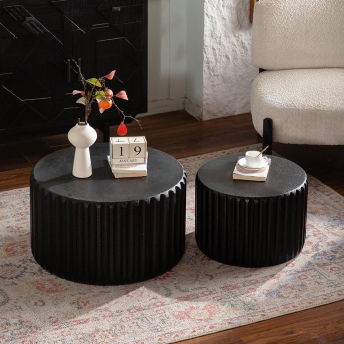 Black Scalloped Round Coffee Table Set, photo 6 of 9