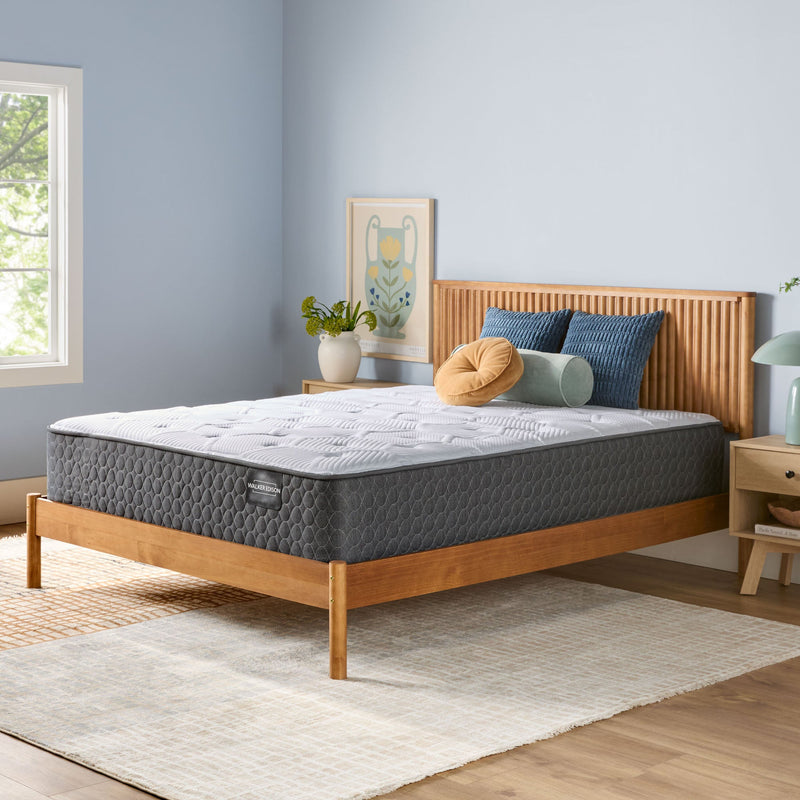 Essential WE Original Plush Mattress