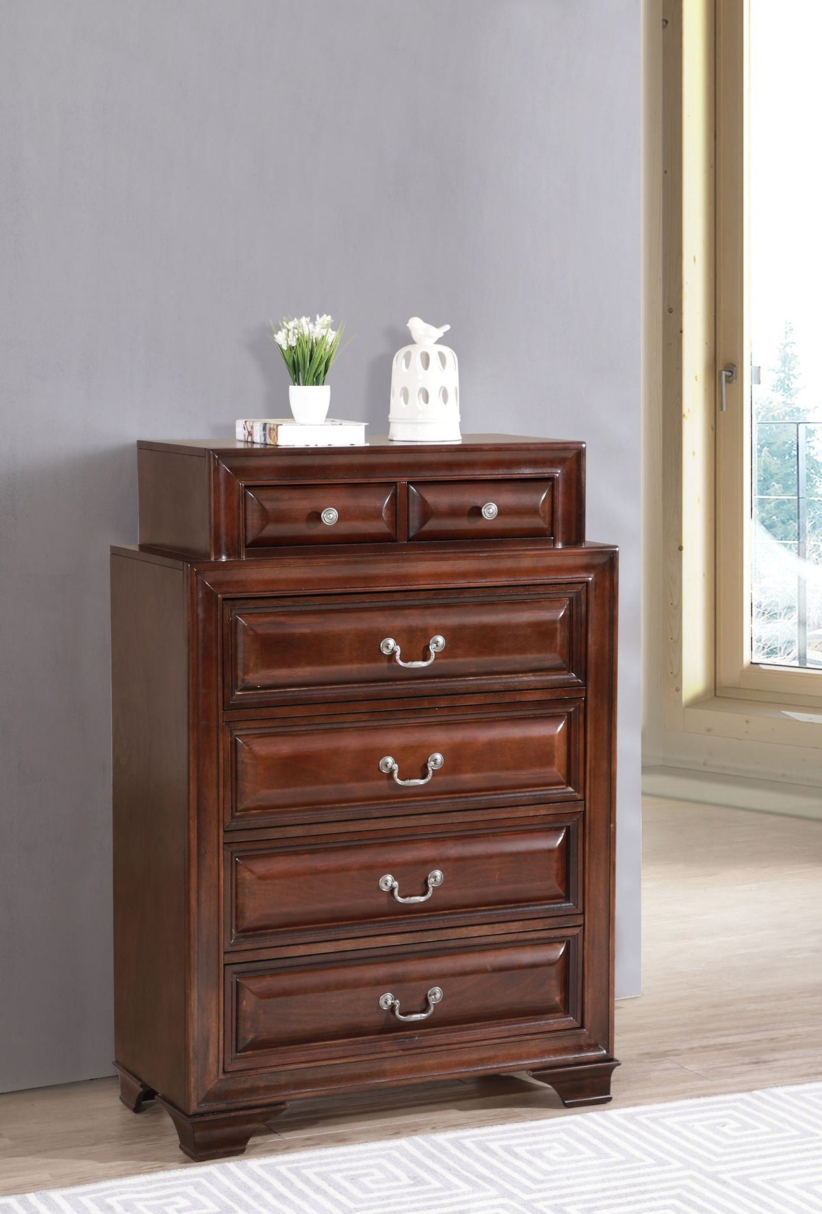 LaVita - Chest, photo 2 of 12