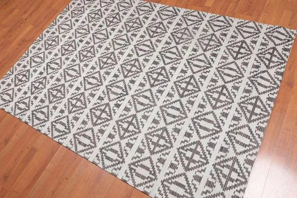 5' x 7' Handmade Geometric Graphic Wool Modern Flatweave Area Rug Beige