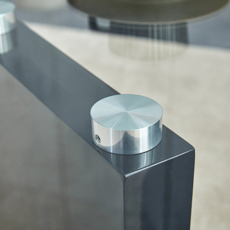 A rectangular modern and fashionable coffee table with tempered glass tabletop and black MDF legs. Suitable for living room.47.2"x25.5"x18"