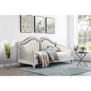 Aurelia - Twin Daybed With Trim Upholstery - Oak