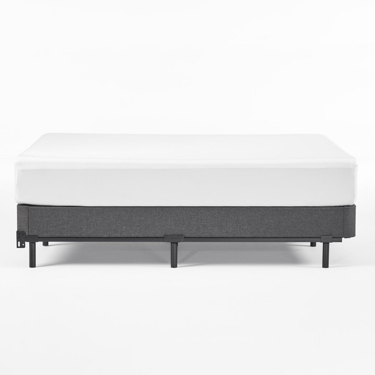 OkiOki Mattress Protector Queen, photo 6 of 10