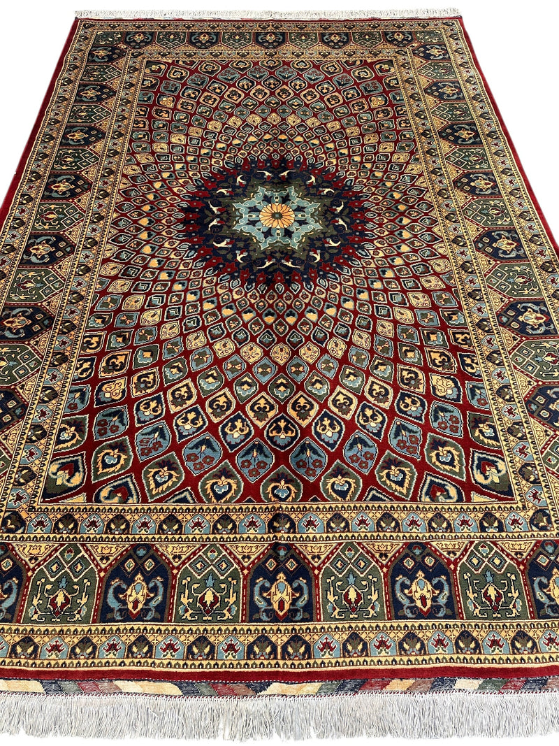 Afghani Parak Hand-Knotted Wool Rug | 6’6″ x 9’10″ Traditional Dome Motif