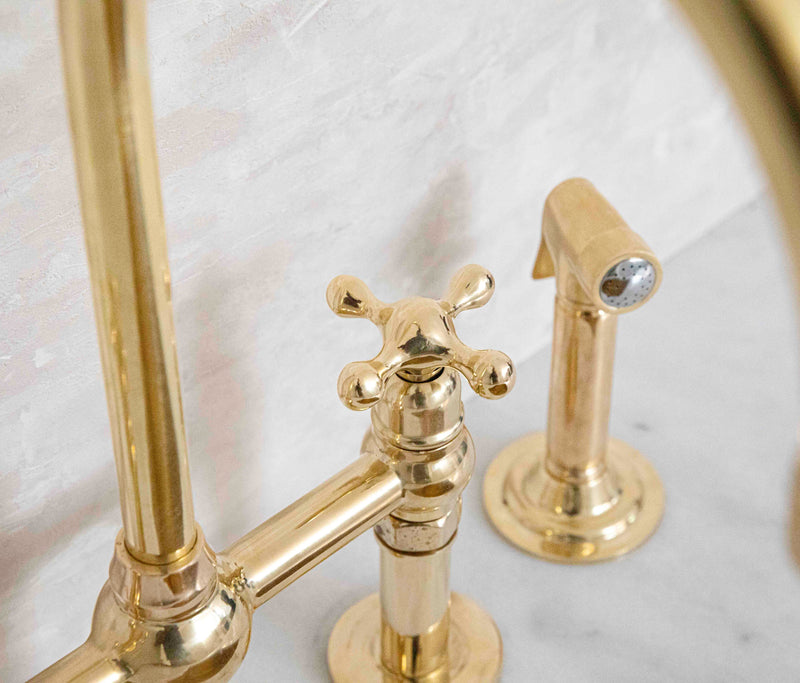 Elegant 3-Hole Brass Bridge Faucet for Timeless Charm - BRASSMA