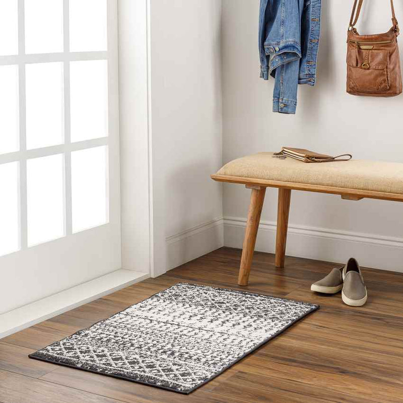 Louise Global Black/White Area Rug