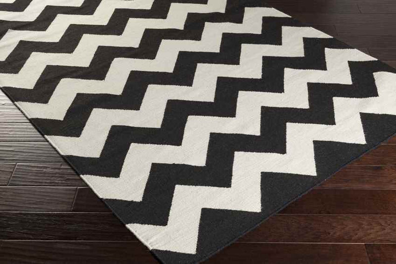 Wordragen Modern Black Area Rug