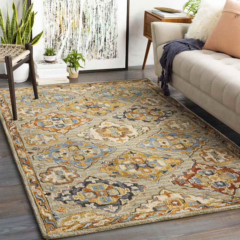 Margo Traditional Medium Gray Area Rug