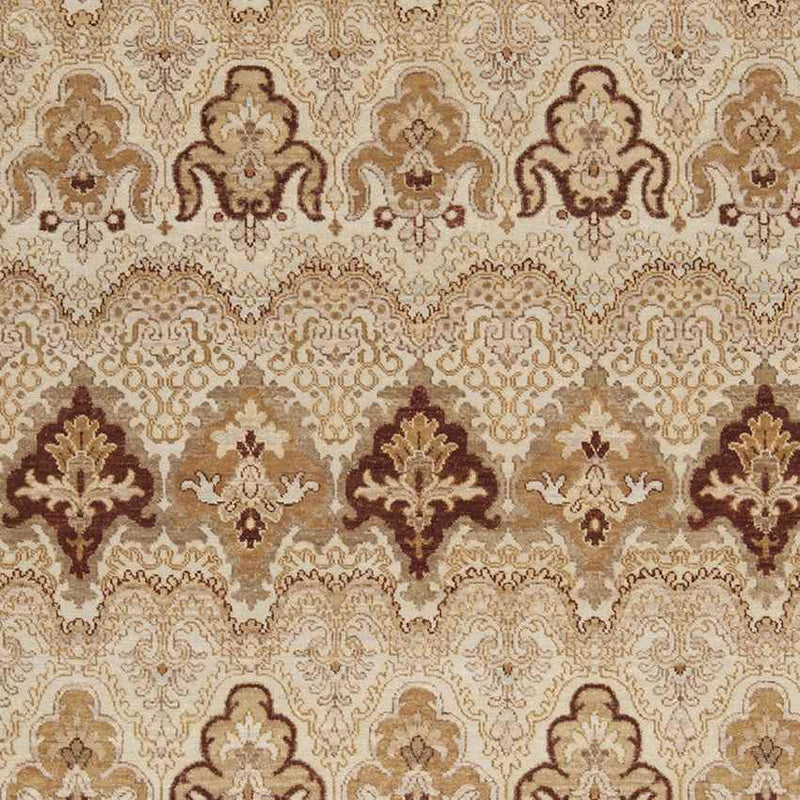 Sigourney Traditional Taupe/Dark Brown Area Rug