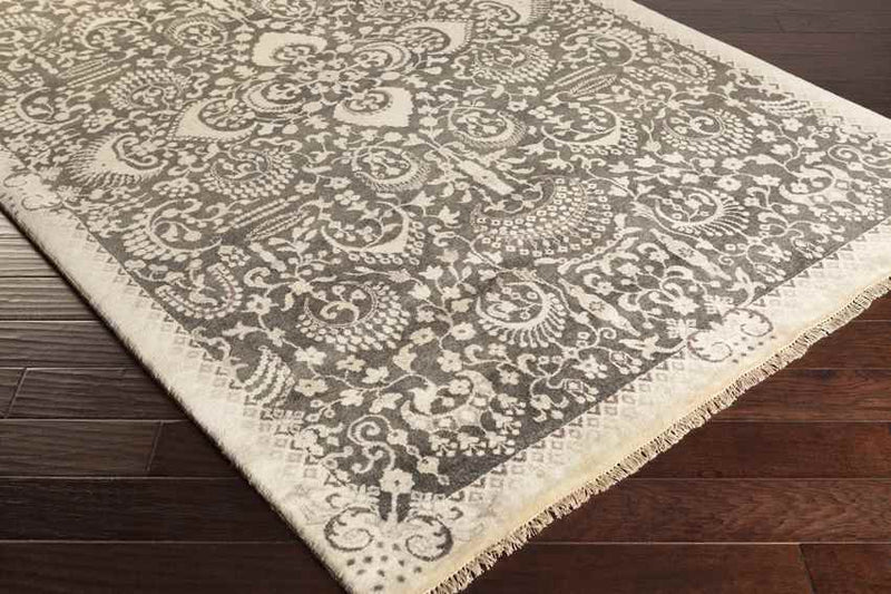 Dillingham Traditional Ink/Cream Area Rug