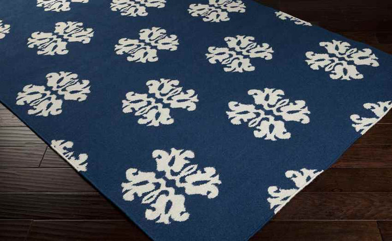 Emmonak Global Blue/Ivory Area Rug