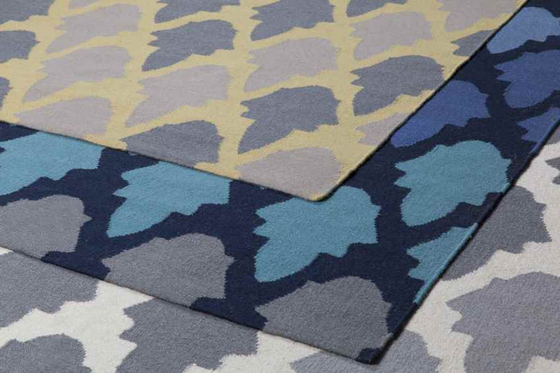 Esto Modern Blue/Black Area Rug