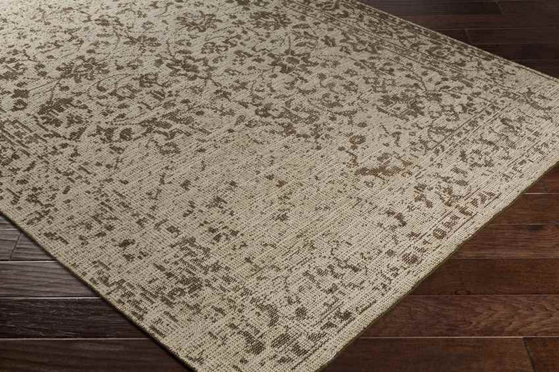 Greenbrier Traditional Coral/Dark Red/Beige Area Rug