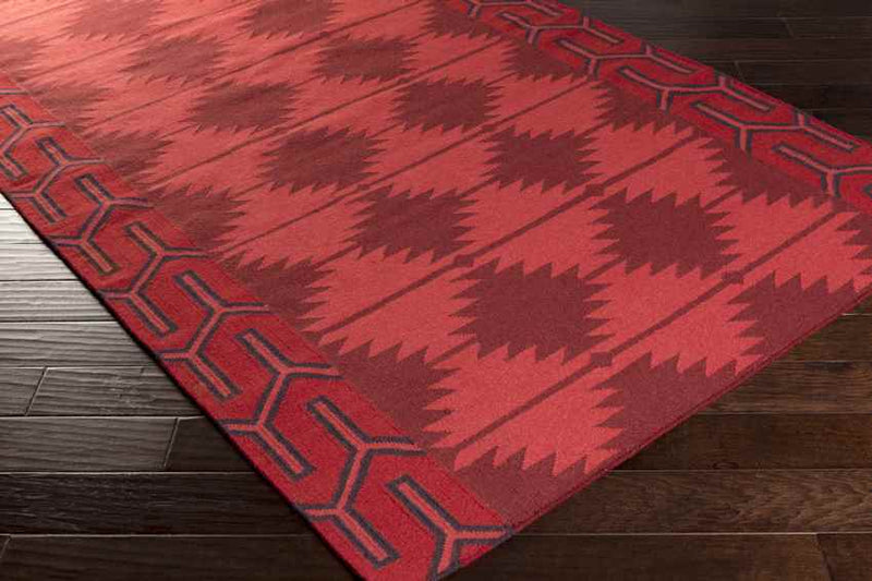 Hunter Global Burgundy/Red/Black Area Rug