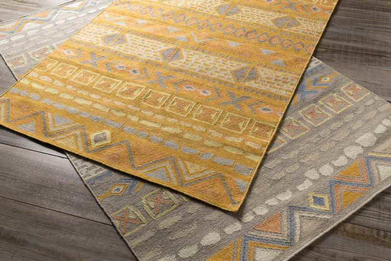 Monticello Global Amber Area Rug