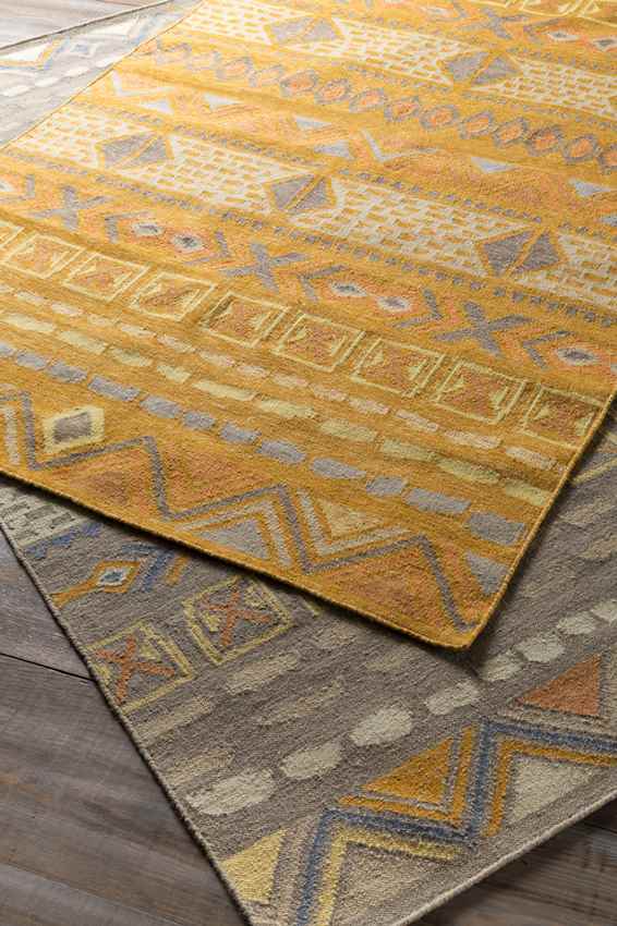 Monticello Global Amber Area Rug