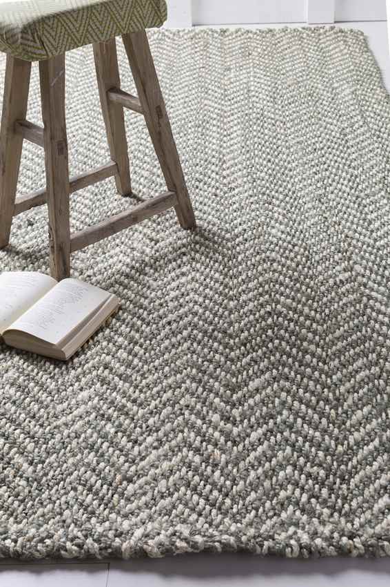 Orane Global Jute/Sisal Medium Gray/Cream Chevron Area Rug