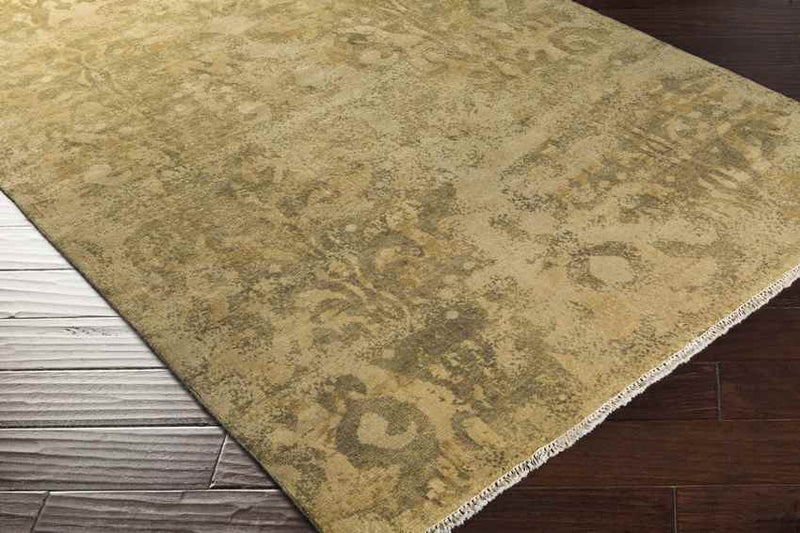 Woodland Traditional Khaki/Tan Area Rug