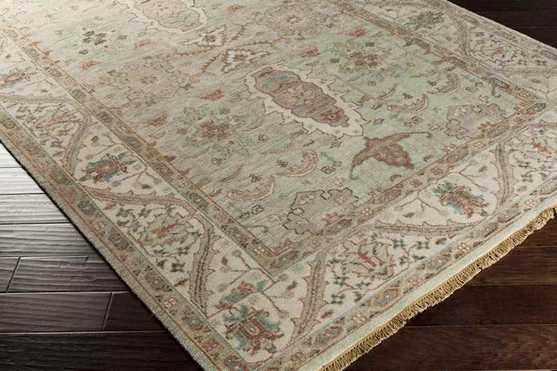 Bellmont Traditional Moss Area Rug