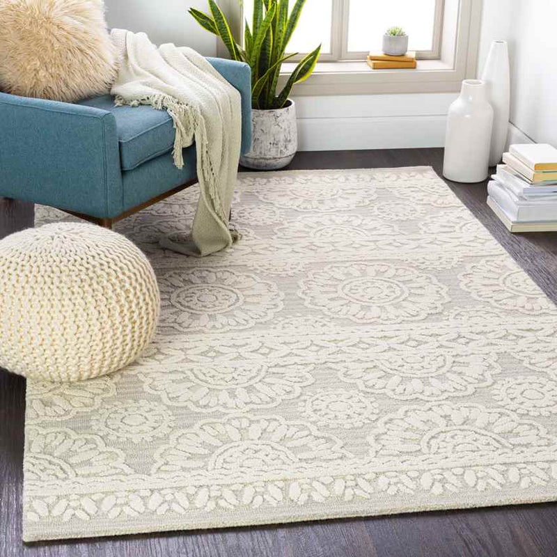 Newmarket Traditional Light Gray Area Rug