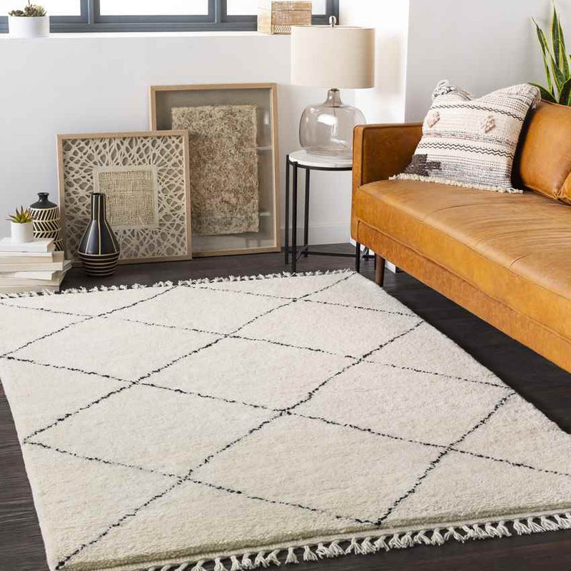 Petworth Global Cream Area Rug