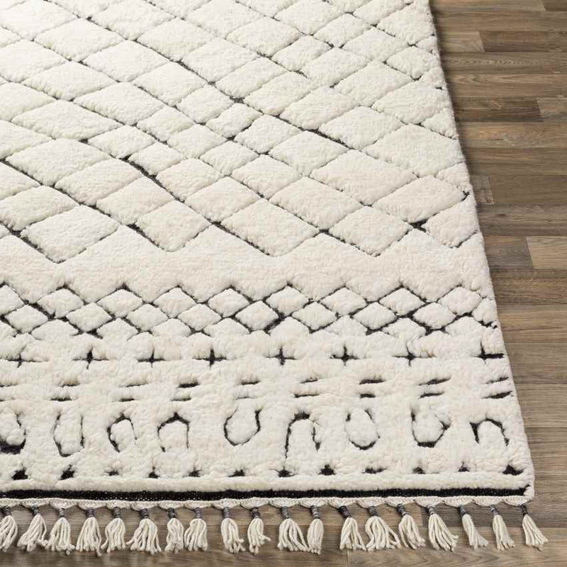 Polegate Global Cream Area Rug