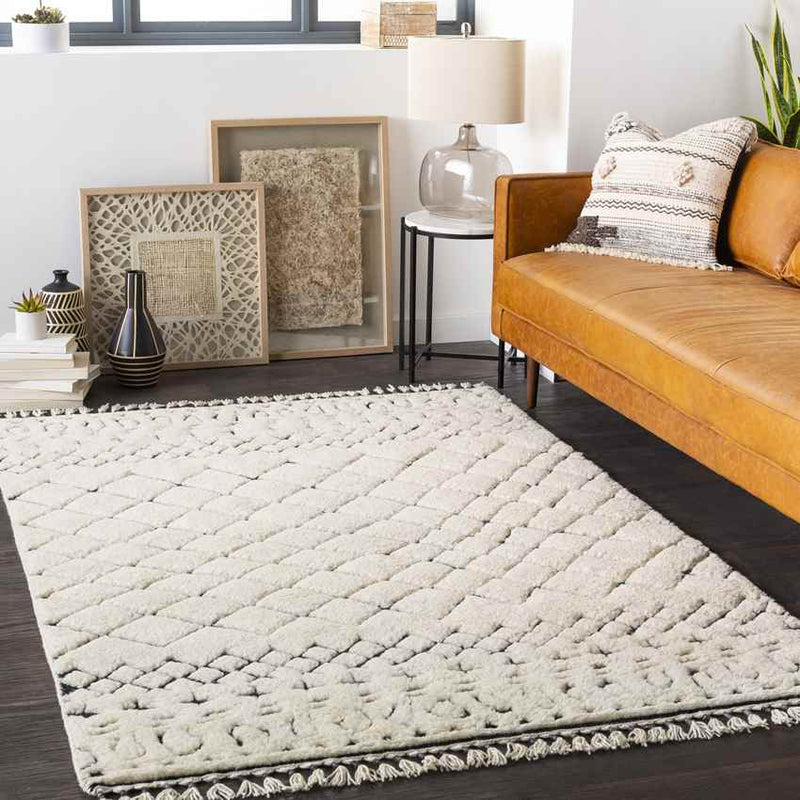 Polegate Global Cream Area Rug