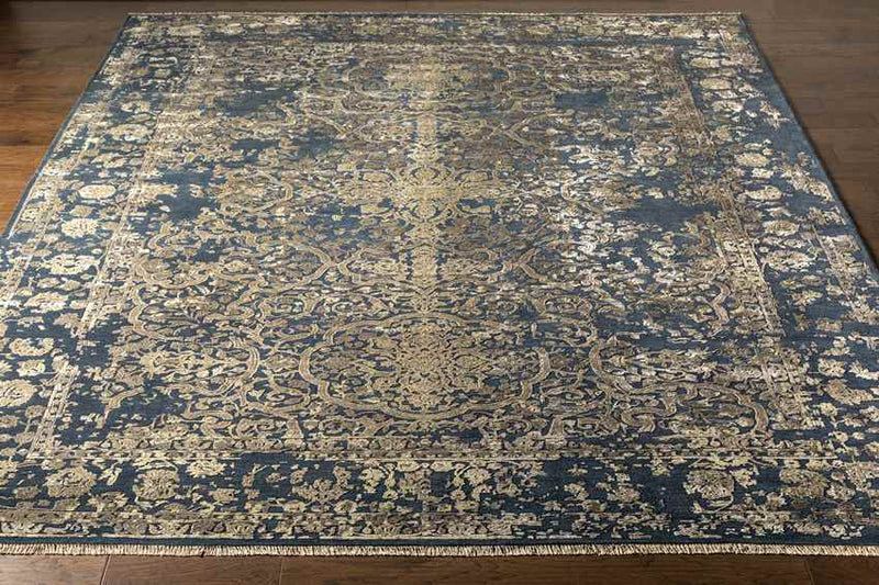 Seaton Traditional Medium Gray Area Rug