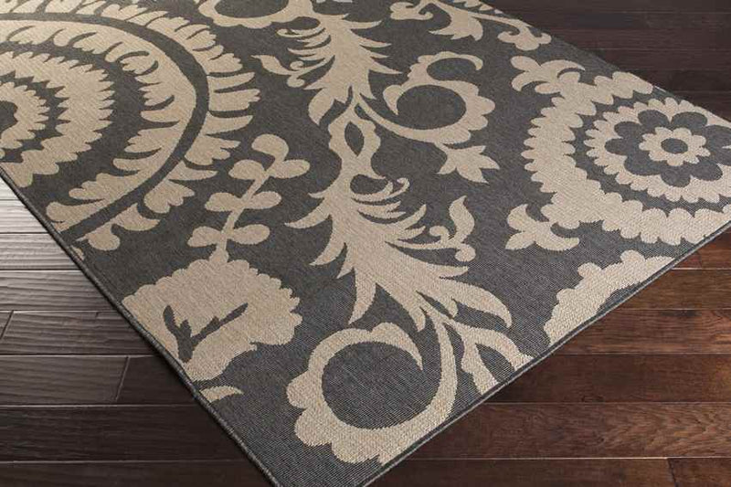 Nancy Cottage Medium Black Area Rug