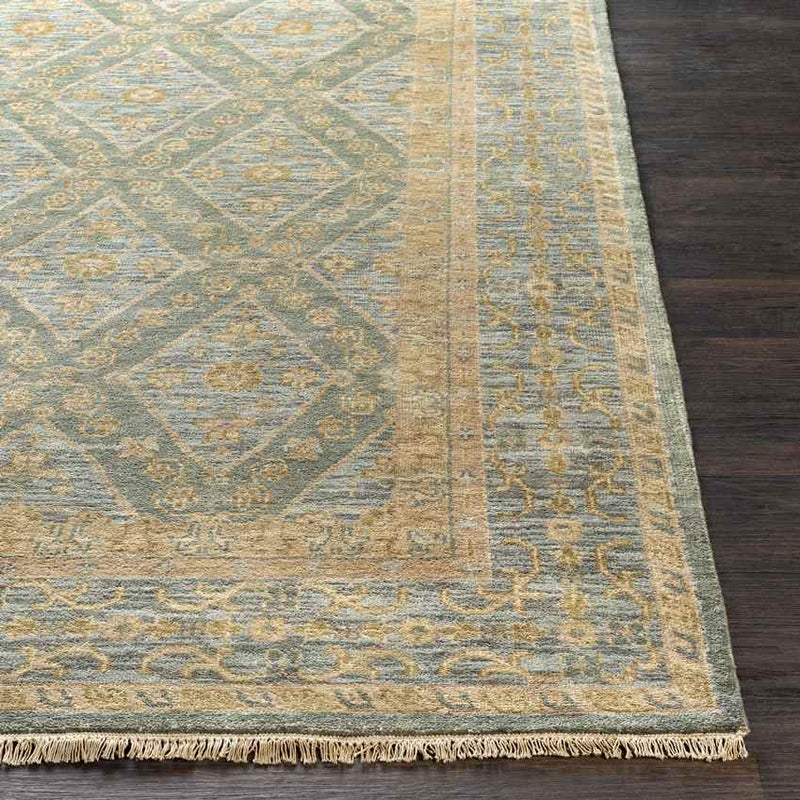 Oak Lake Traditional Sage Area Rug